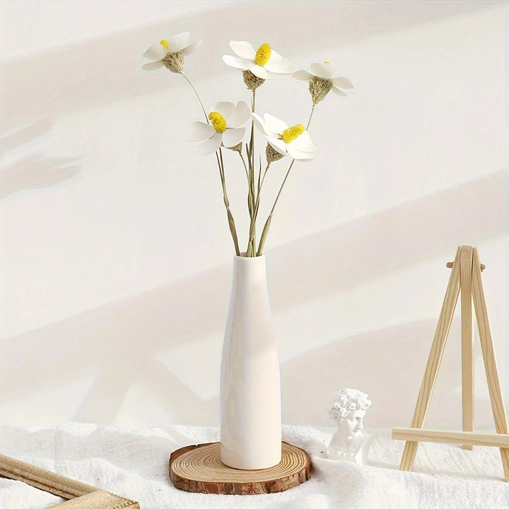 Astraea – Nordic Ceramic Vase